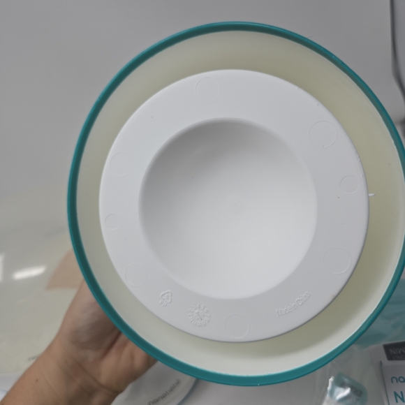 Nanobebe Baby Bottle Starter Set with Warmer & Pacifier Pumping Attachements - Picture 9 of 16